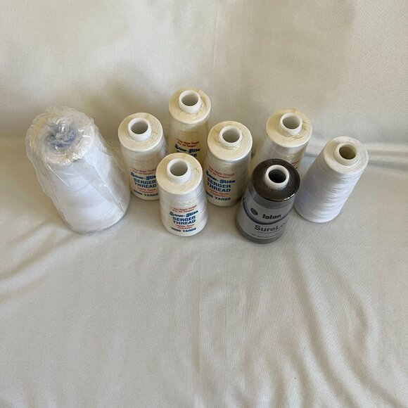 7 Spools Of Serger Thread 100% Spun Polyester 3000 Yards Each New White & Black - Picture 2 of 4